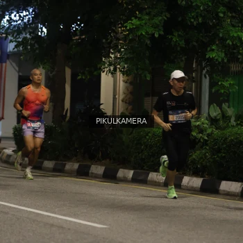 Runner Photo 3671387