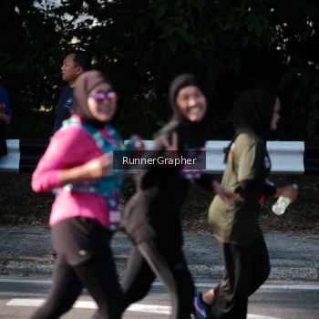 Runner Photo 3671399