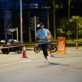 Runner Photo 3671401