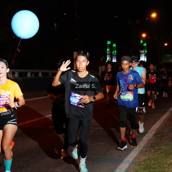 Runner Photo 3671419