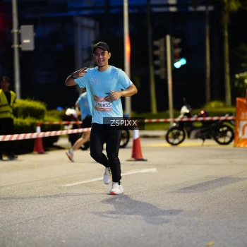 Runner Photo 3671463