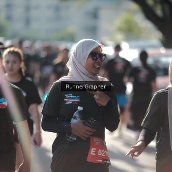 Runner Photo 3671475
