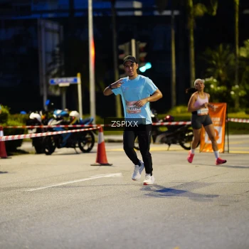 Runner Photo 3671476