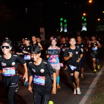 Runner Photo 3671498