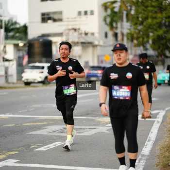 Runner Photo 3671543