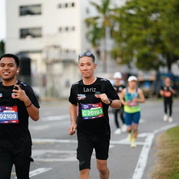 Runner Photo 3671595