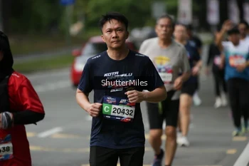 Runner Photo 36716