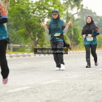 Runner Photo 3671615