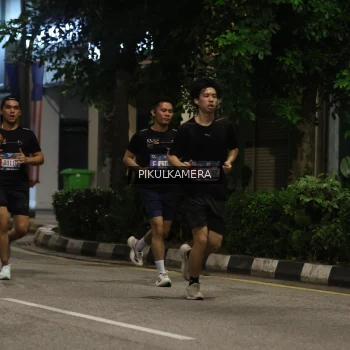 Runner Photo 3671636