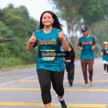 Runner Photo 3671675