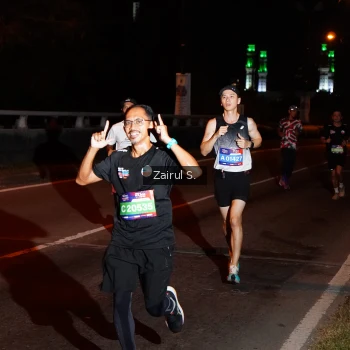 Runner Photo 3671680