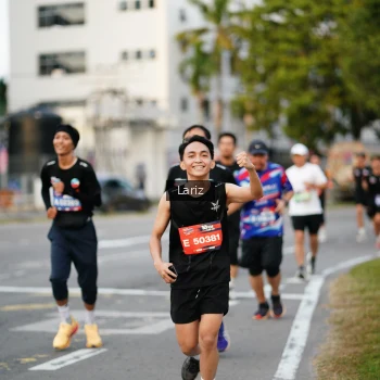 Runner Photo 3671695