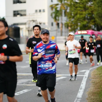 Runner Photo 3671714