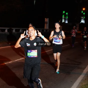 Runner Photo 3671718