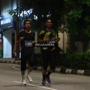 Runner Photo 3671721