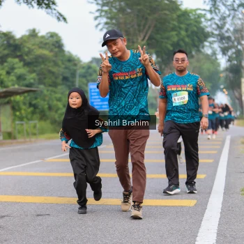Runner Photo 3671729