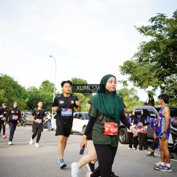 Runner Photo 3671766