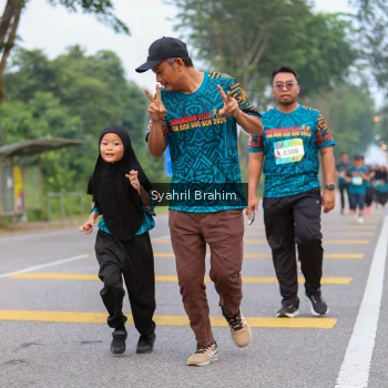 Runner Photo 3671770