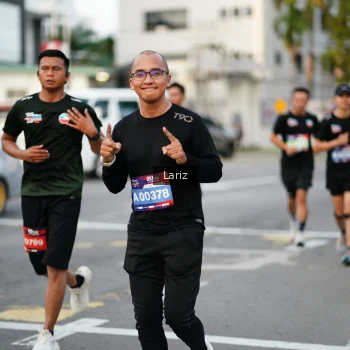 Runner Photo 3671776