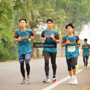 Runner Photo 3671795