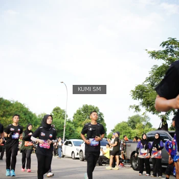 Runner Photo 3671864