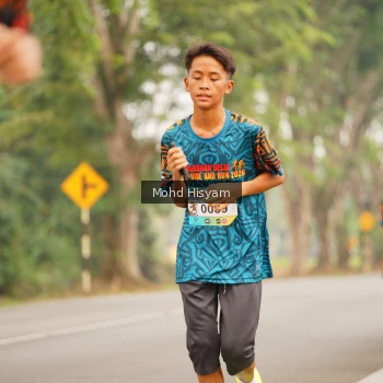 Runner Photo 3671874