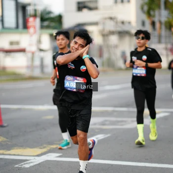 Runner Photo 3671875