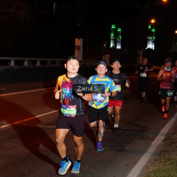 Runner Photo 3671880
