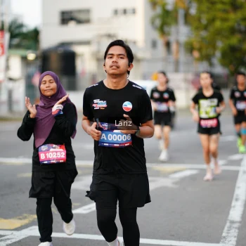Runner Photo 3671916