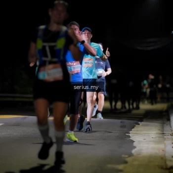 Runner Photo 3671944