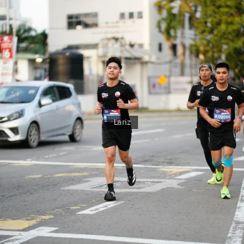 Runner Photo 3671975