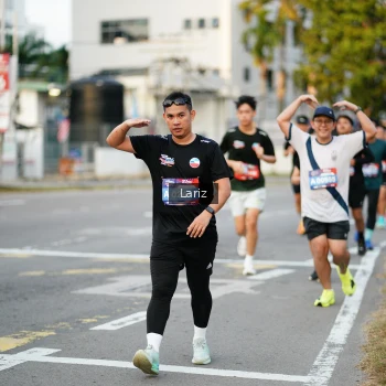 Runner Photo 3672101