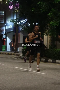 Runner Photo 3672102