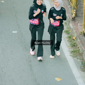 Runner Photo 3672129