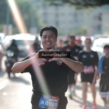 Runner Photo 3672165