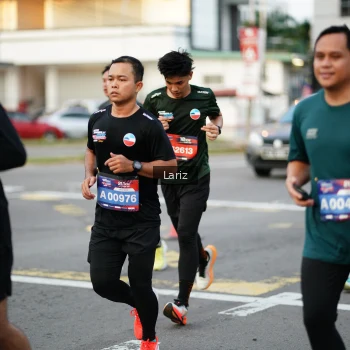 Runner Photo 3672175