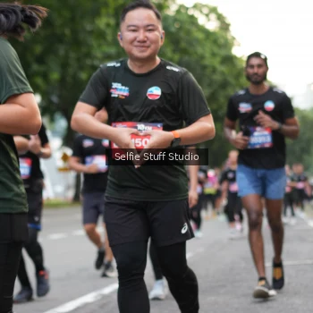 Runner Photo 3672285