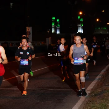Runner Photo 3672386