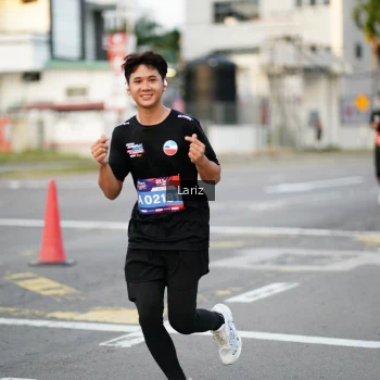 Runner Photo 3672406