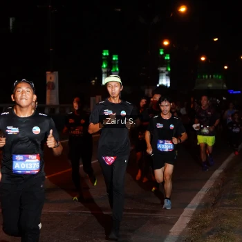 Runner Photo 3672504
