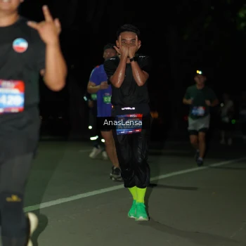 Runner Photo 3672505