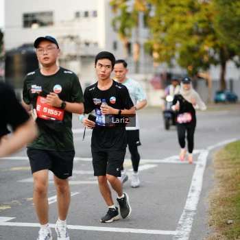 Runner Photo 3672514