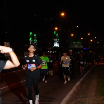 Runner Photo 3672516