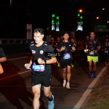 Runner Photo 3672582