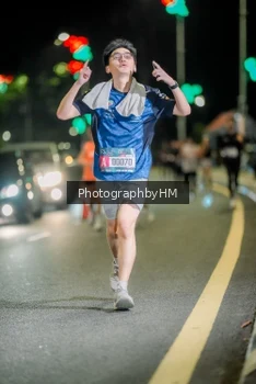 Runner Photo 3672590