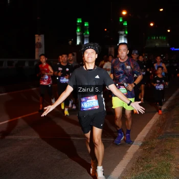 Runner Photo 3672596