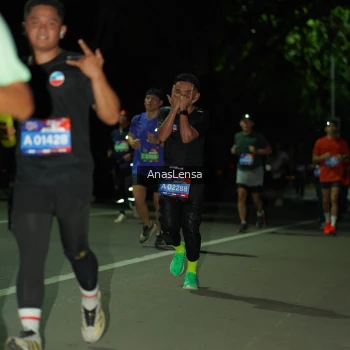 Runner Photo 3672608