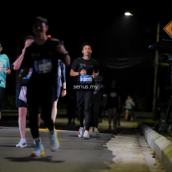 Runner Photo 3672665