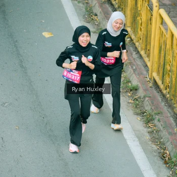Runner Photo 3672680