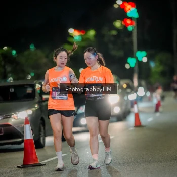 Runner Photo 3672694